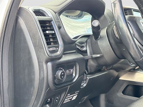 Used 2022 RAM 1500 Laramie image 10