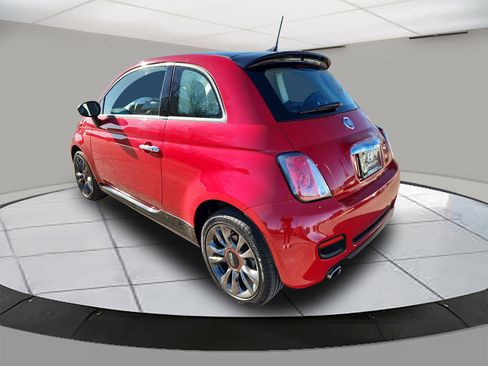 Used 2017 FIAT 500 Pop w/ Sport Black Trim Package image 3