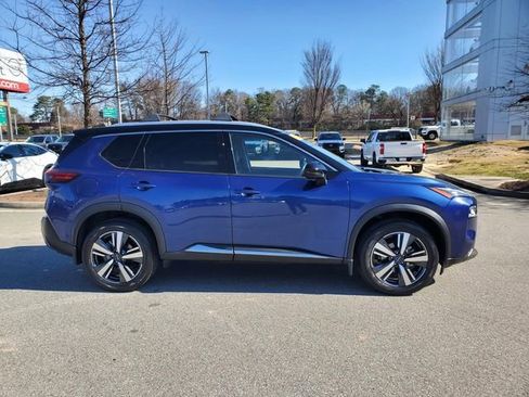 Certified 2023 Nissan Rogue SL w/ SL Premium Package image 3