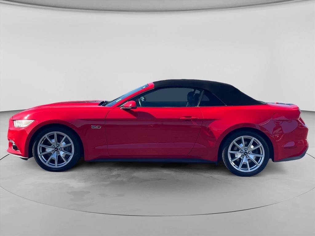 Used 2015 Ford Mustang GT Premium w/ Equipment Group 401A RWD image 4