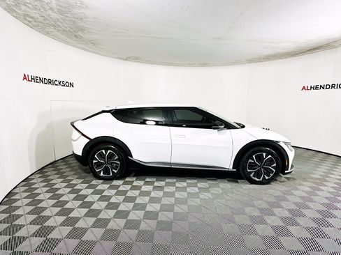 Used 2024 Kia EV6 Light image 2