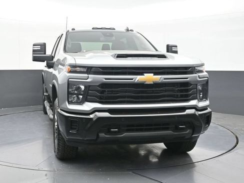 New 2026 Chevrolet Silverado 2500 Custom w/ Custom Value Package AWD/4WD image 16