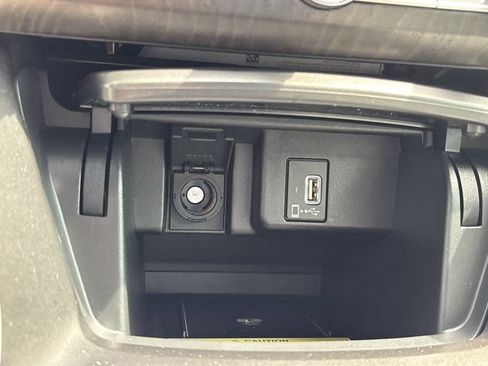 Used 2020 Honda Accord Touring image 40