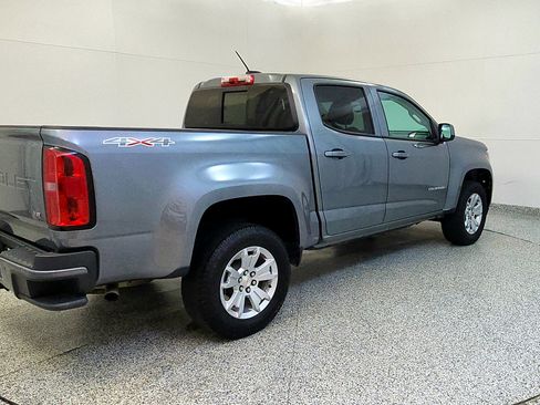 Used 2022 Chevrolet Colorado LT w/ LT Convenience Package AWD/4WD image 7