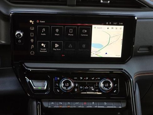 New 2026 GMC Sierra 1500 AT4 w/ Technology Package AWD/4WD image 16