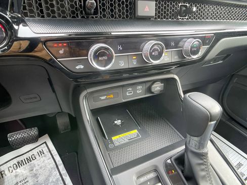 Used 2023 Honda CR-V EX-L image 19