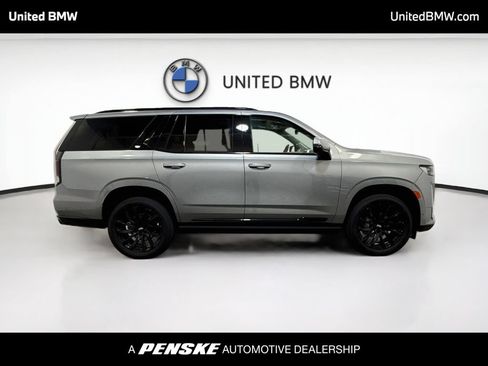 Used 2024 Cadillac Escalade Sport Platinum w/ LPO, ONYX Package AWD/4WD image 4