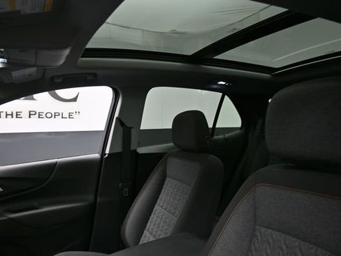 Used 2024 Chevrolet Equinox LT AWD/4WD image 17