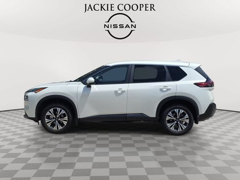 Used 2023 Nissan Rogue SV FWD image 8