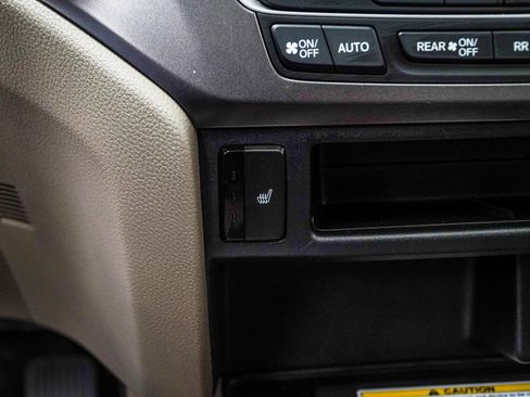 Used 2022 Honda Pilot Special Edition image 20