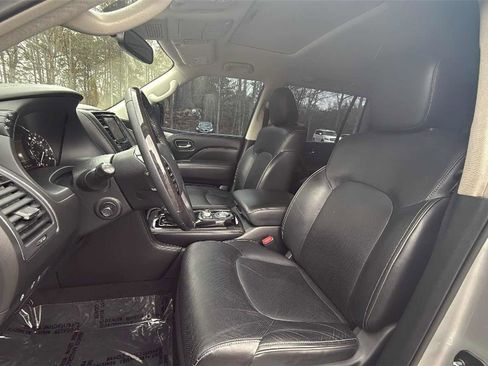 Used 2020 INFINITI QX80 Luxe image 10