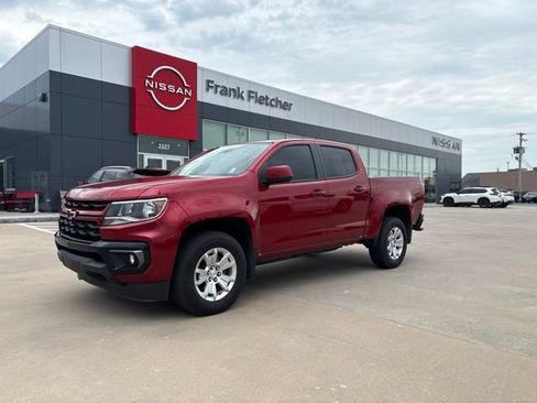 Used 2021 Chevrolet Colorado LT w/ Safety Package RWD image 1