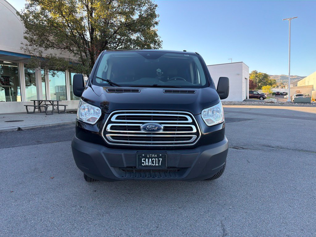 Used 2019 Ford Transit 350 XLT RWD image 2