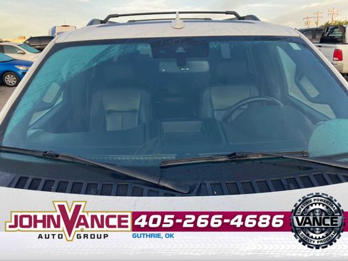 Used 2021 Ford Expedition Max XLT image 12