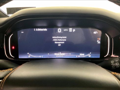 Used 2024 Jeep Grand Wagoneer Series III image 5