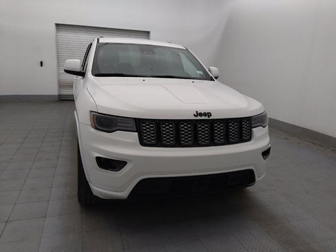 Used 2021 Jeep Grand Cherokee Laredo X RWD image 14