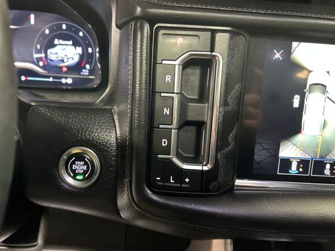 Used 2024 GMC Yukon XL Denali image 20