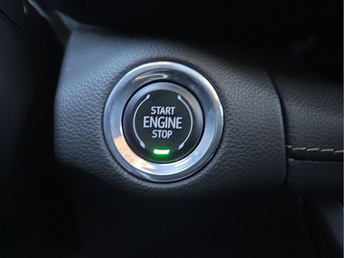 Used 2023 Buick Envision Preferred image 19