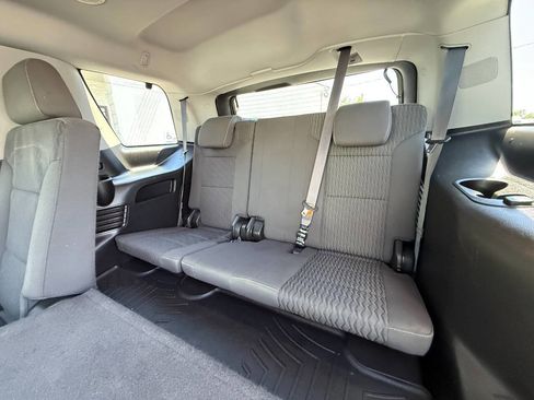 Used 2017 Chevrolet Tahoe LS AWD/4WD image 8
