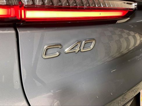 Used 2023 Volvo C40 P8 Recharge Ultimate AWD/4WD image 7