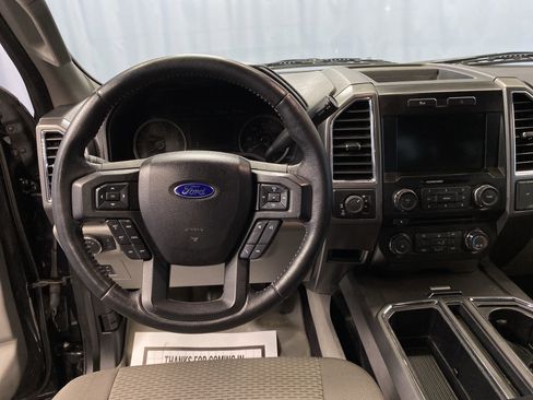 Used 2015 Ford F150 XLT w/ Equipment Group 302A Luxury image 26