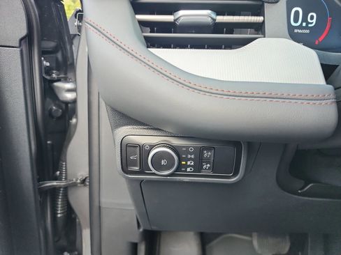 New 2026 Ford Explorer Active w/ Active Comfort Package image 14