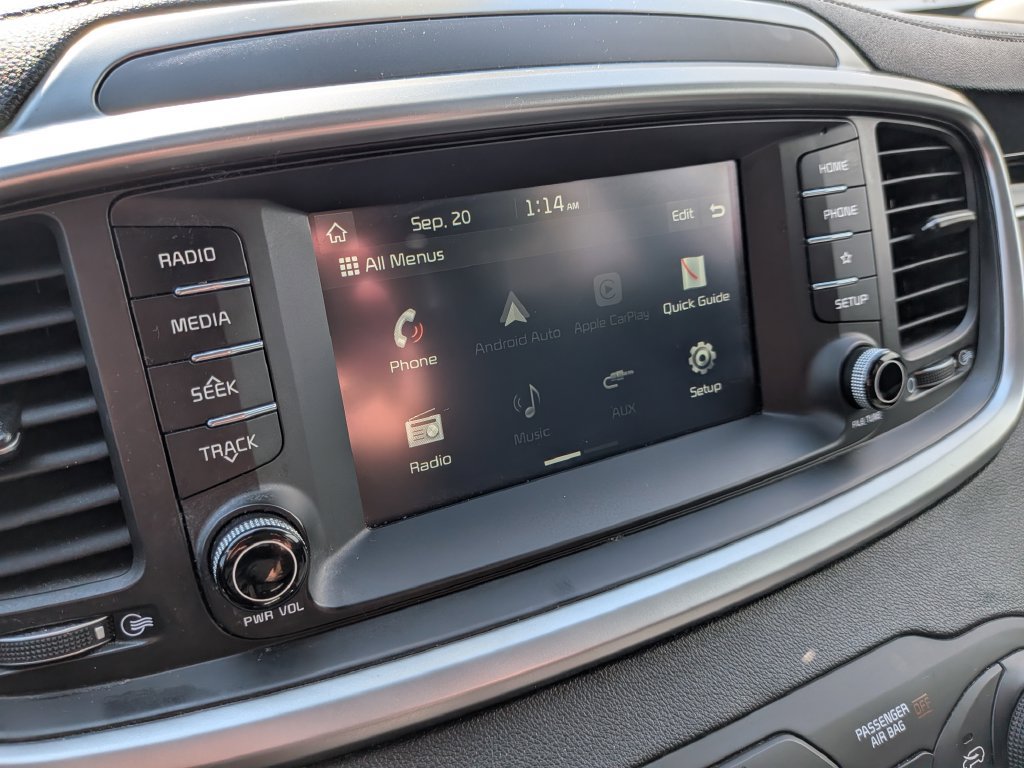 Used 2020 Kia Sorento LX FWD image 32