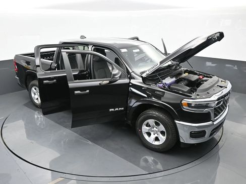 Used 2025 RAM 1500 Big Horn image 70