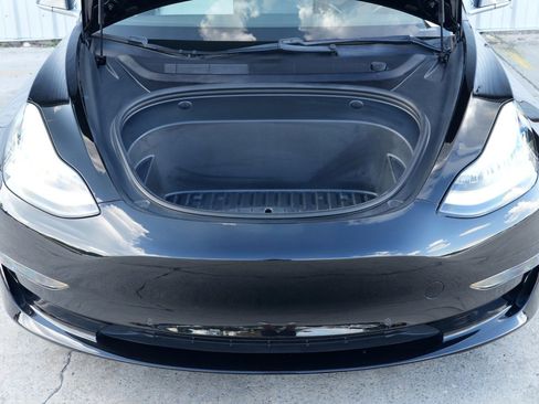 Used 2020 Tesla Model 3 Long Range image 8