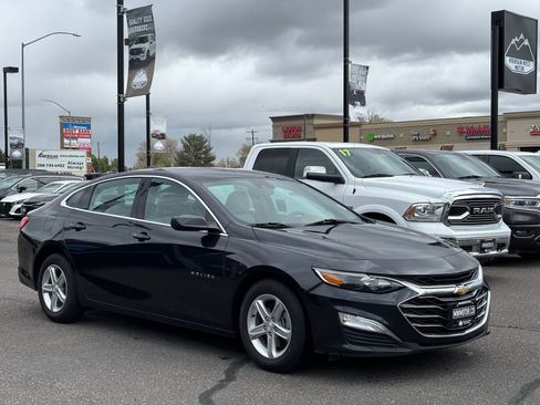 Used 2022 Chevrolet Malibu LS w/ Driver Confidence Package II FWD image 25