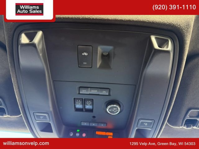 Used 2020 Cadillac Escalade ESV Platinum AWD/4WD image 26