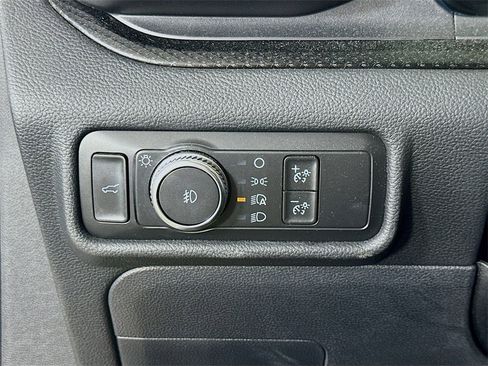 Used 2020 Ford Explorer ST w/ ST Street Pack image 23