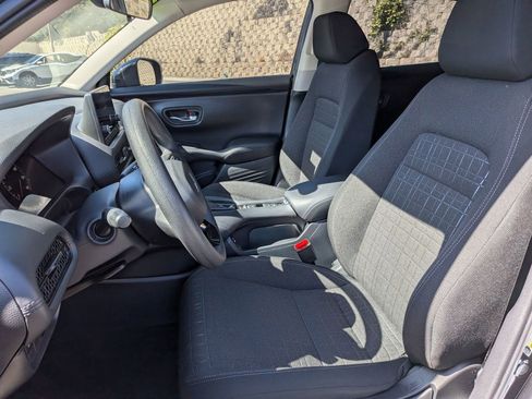 Used 2024 Honda HR-V LX image 30