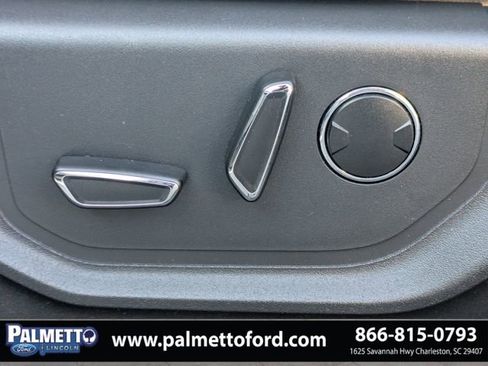 Used 2024 Ford Expedition Max Limited image 23