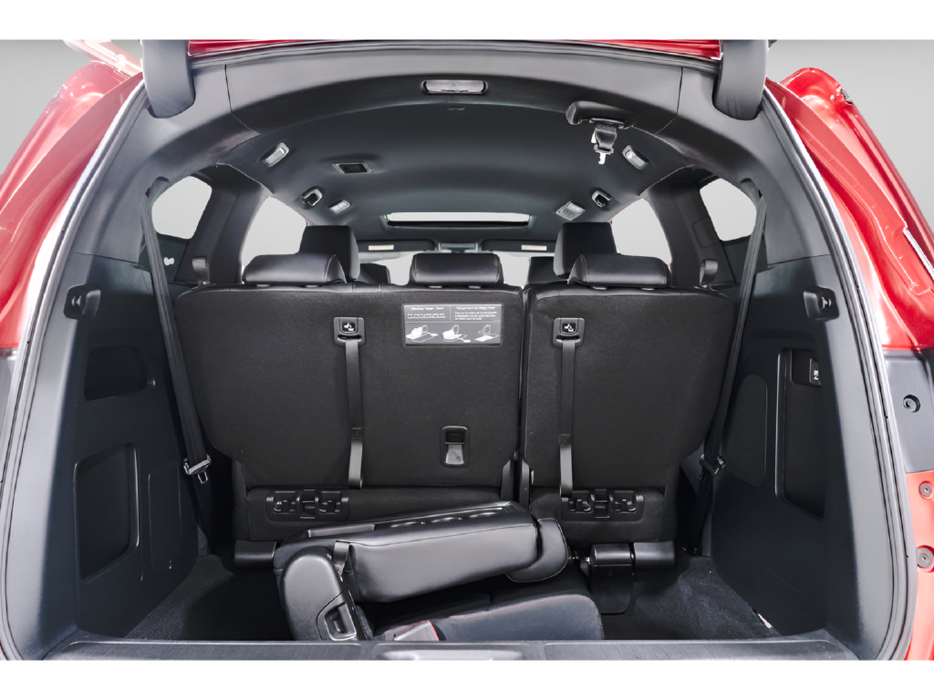 Used 2023 Honda Odyssey Sport image 40