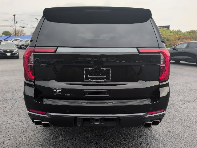 Used 2026 GMC Yukon XL Denali Ultimate w/ LPO, Floor Liner Package AWD/4WD image 4