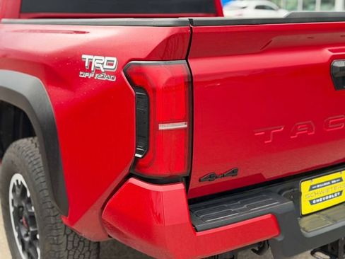 Used 2024 Toyota Tacoma TRD Off-Road AWD/4WD image 9