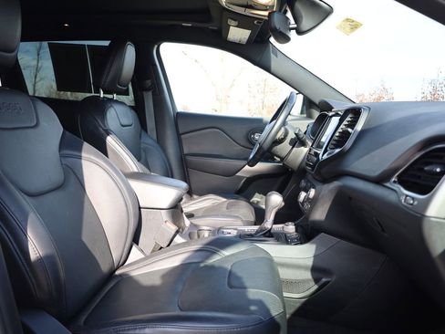 Used 2020 Jeep Cherokee High Altitude image 39