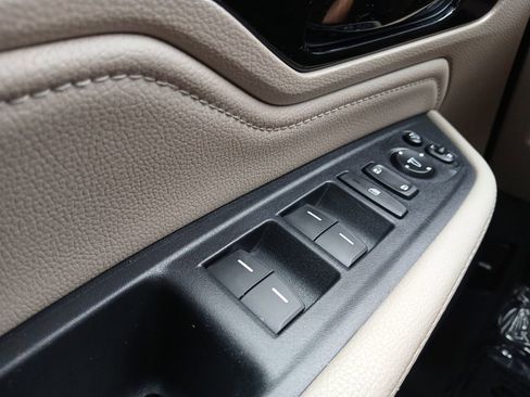 Used 2019 Honda Odyssey Elite image 18