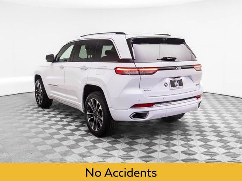 Used 2022 Jeep Grand Cherokee Overland w/ Adv Protech Group III image 3