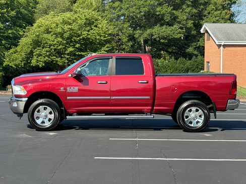 Used 2014 RAM 3500 SLT AWD/4WD image 2