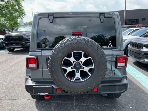 Used 2021 Jeep Wrangler Unlimited Rubicon AWD/4WD image 4