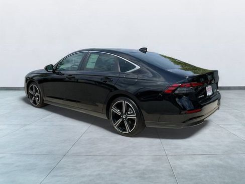 Used 2024 Honda Accord Sport image 5