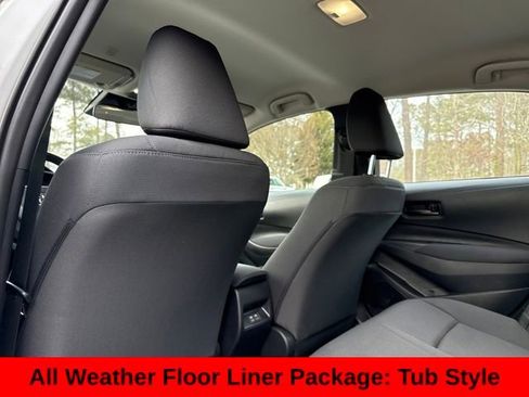 Used 2025 Toyota Corolla LE image 18
