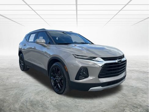 Used 2021 Chevrolet Blazer LT image 2