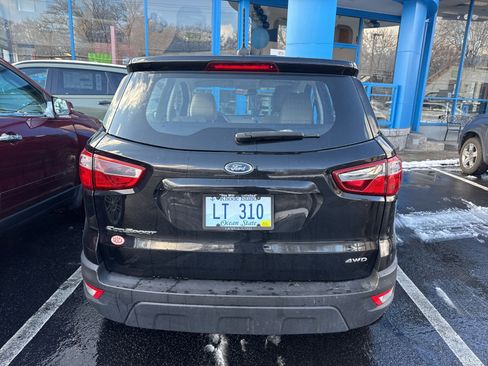 Used 2020 Ford EcoSport S image 5