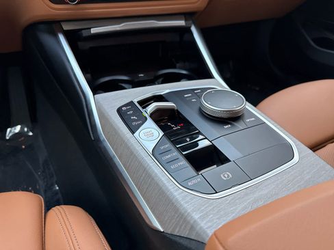 Certified 2025 BMW 330i xDrive Sedan image 9