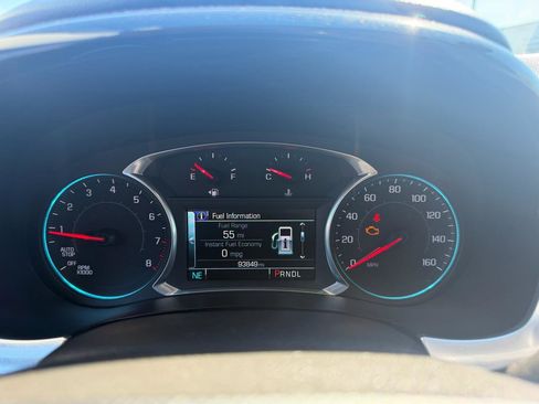 Used 2019 Chevrolet Traverse LT FWD image 20