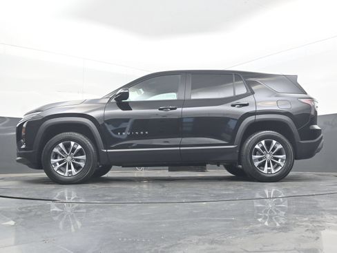 Used 2026 Chevrolet Equinox LT FWD image 24