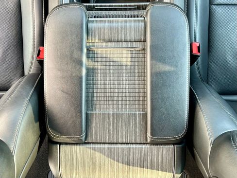 Used 2024 Jeep Wagoneer Series II image 30